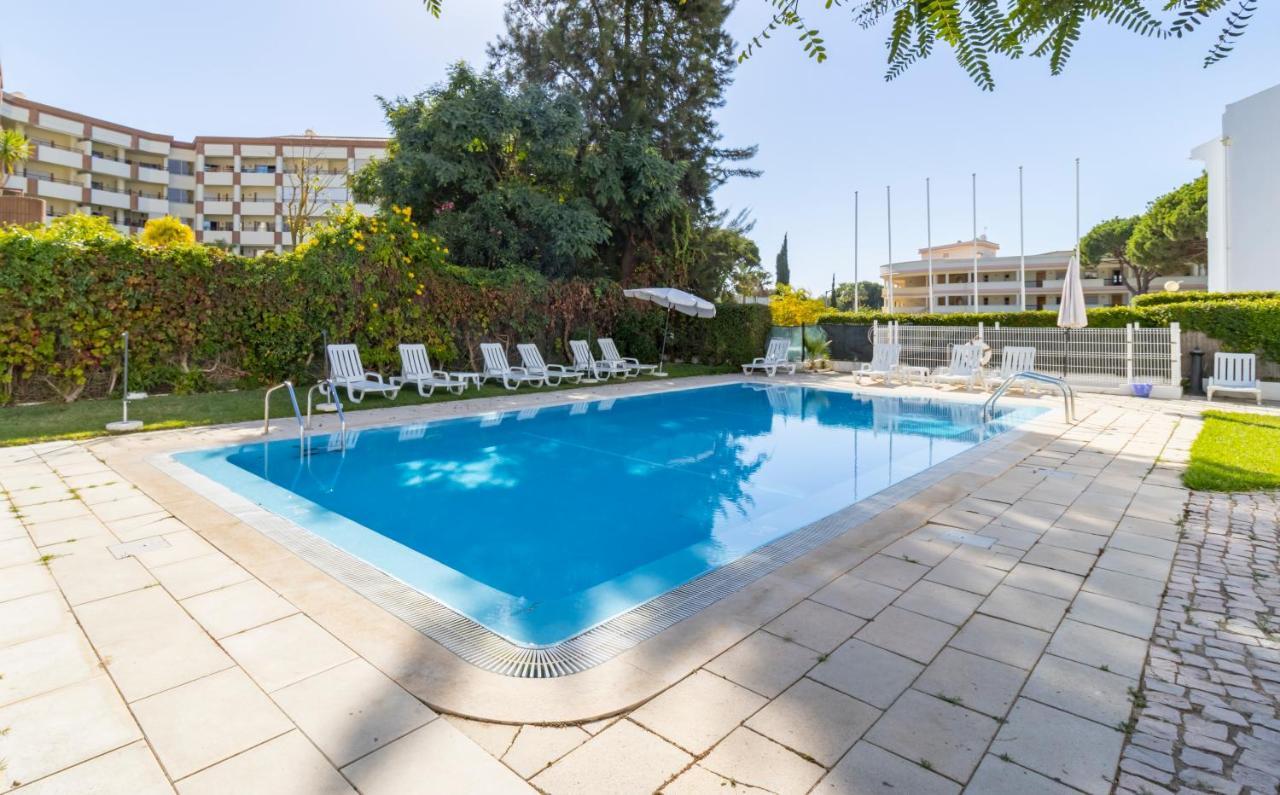 Zarco - Cosy Apartment In Vilamoura With A Balcony With View To The 2 Swimming Pools - Near The Beach & The Marina Куартейра Екстериор снимка